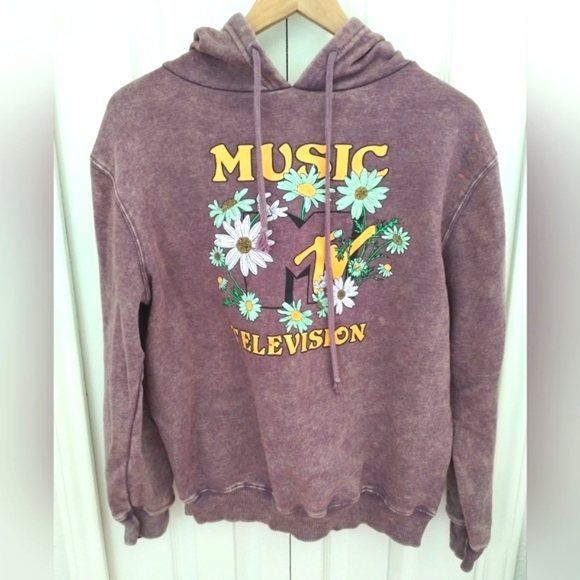 Vintage Look/" Distressed Look" MTV Hoodie - Picture 8 of 12